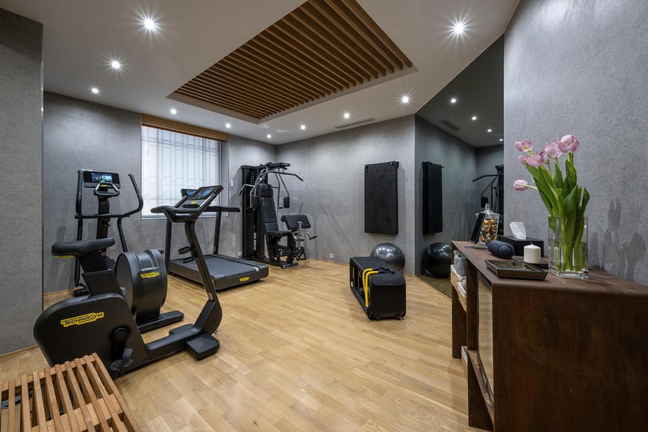 Hotel Rector ซาลามังกา ภายนอก รูปภาพ The gym at the hotel