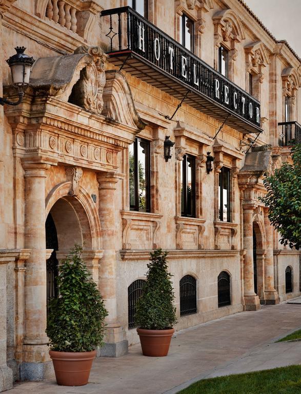 Hotel Rector ซาลามังกา ภายนอก รูปภาพ The facade of the hotel